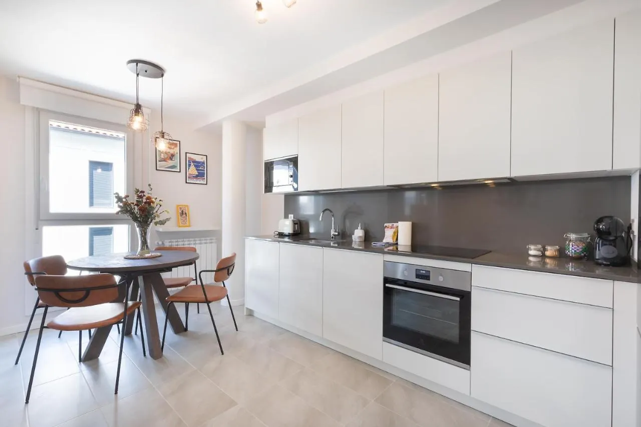 Salakobeta - Baskeyrentals Lasarte Oria Apartment